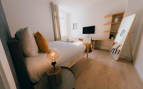 Opera Boutique Rooms